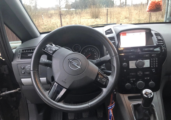 Opel Zafira cena 23900 przebieg: 205000, rok produkcji 2009 z Radom małe 379